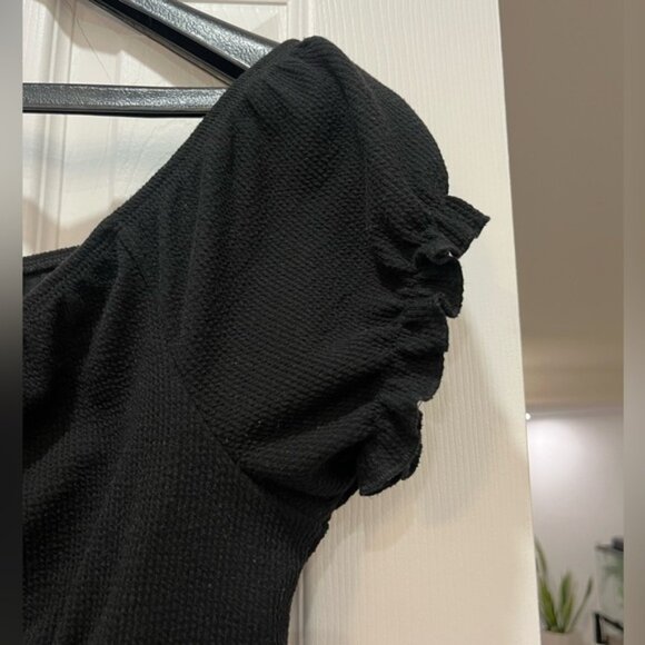 Black Puff short Sleeve Button Front Smocked Crop Top L fairycore Summer Fest - Picture 5 of 5